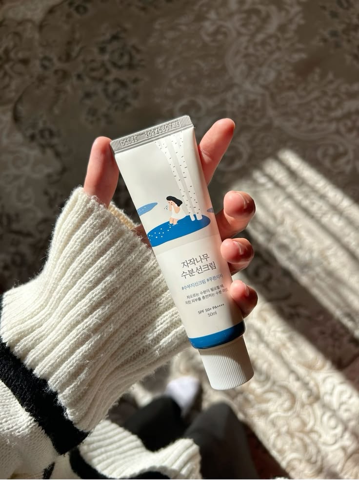 Round Lab Birch Juice Moisturizing Sunscreen SPF50+ PA++++  50ml.
