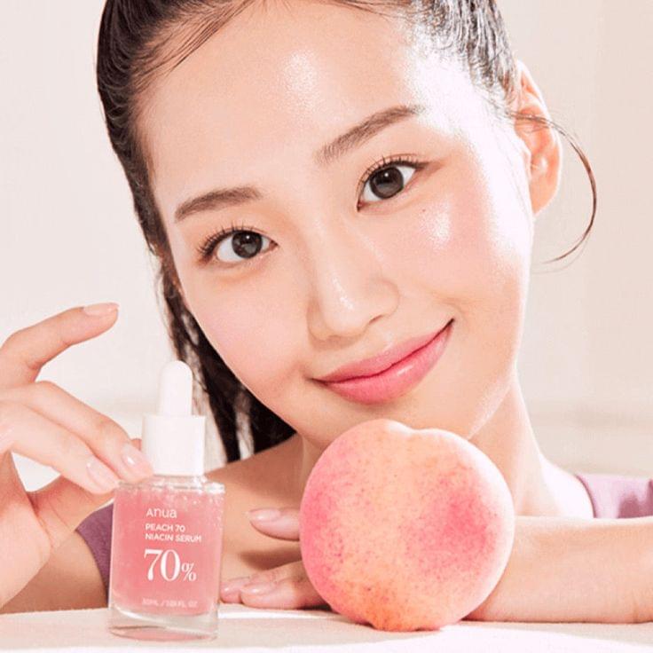 ANUA Peach 70 Niacin Serum.